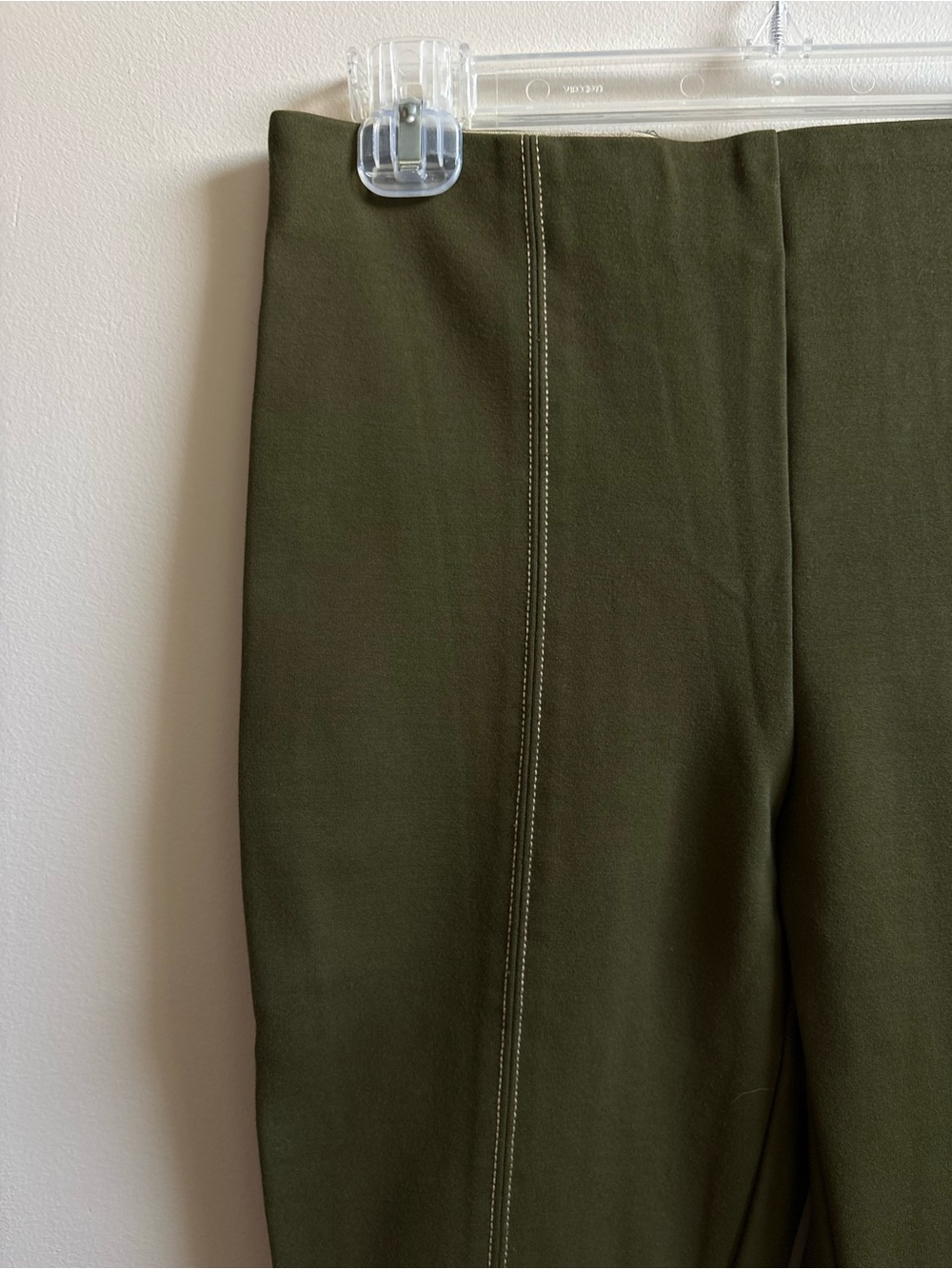 Anthropologie the essential crop flare Olive - Picture 2 of 7